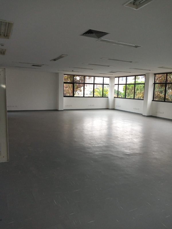 Prédio Comercial à venda no bairro Planalto Paulista em São Paulo/SP, 40 vagas | 1250m² | Oportunidade