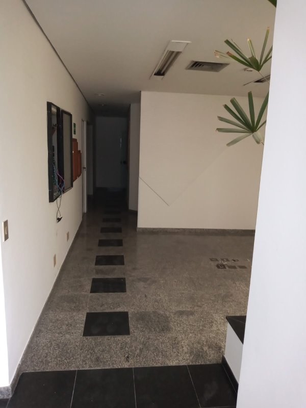 Prédio Comercial à venda no bairro Planalto Paulista em São Paulo/SP, 40 vagas | 1250m² | Oportunidade