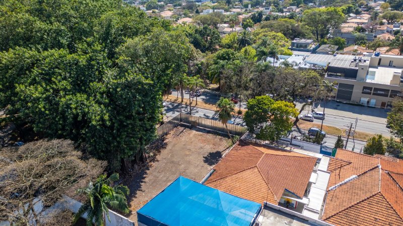 Terreno à venda no bairro Jardim Paulista em São Paulo/SP | Alto Padrão / Luxo