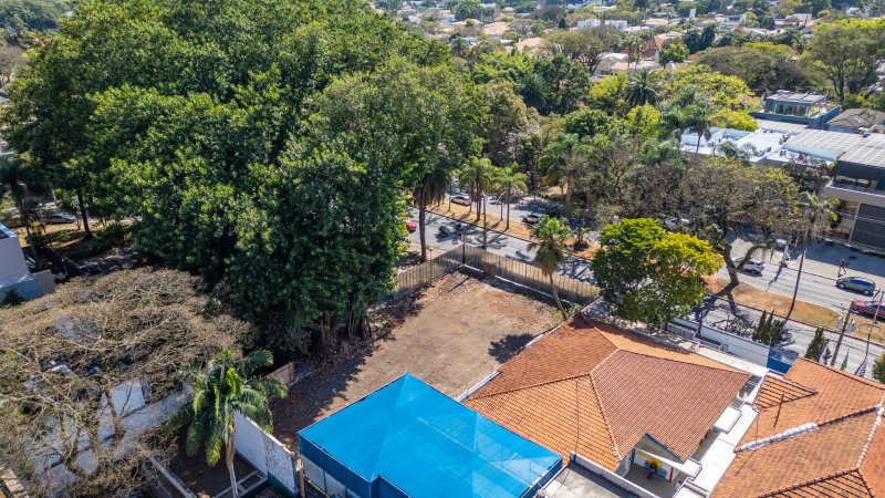 Terreno à venda no bairro Jardim Paulista em São Paulo/SP | Alto Padrão / Luxo