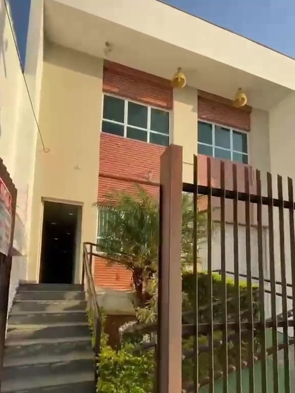 Prédio Comercial à locação no bairro Vila Baruel em São Paulo/SP, 10 vagas | Oportunidade