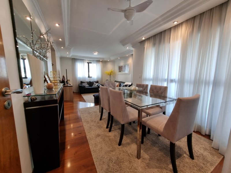 Apartamento à venda no bairro Chácara Inglesa em São Paulo/SP | 3 quartos, 3 suítes, 3 vagas | 230m² | Alto Padrão / Luxo