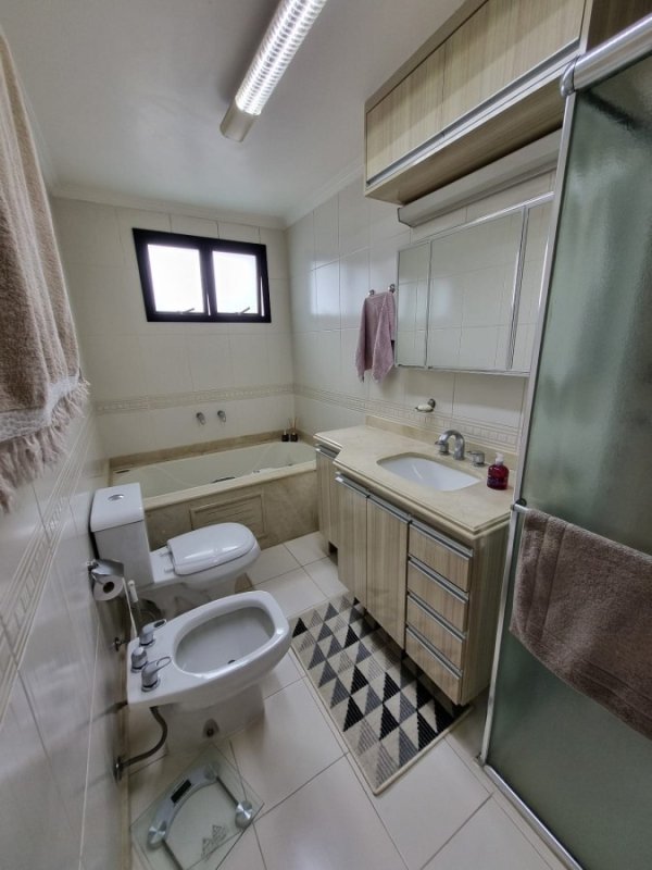 Apartamento à venda no bairro Chácara Inglesa em São Paulo/SP | 3 quartos, 3 suítes, 3 vagas | 230m² | Alto Padrão / Luxo