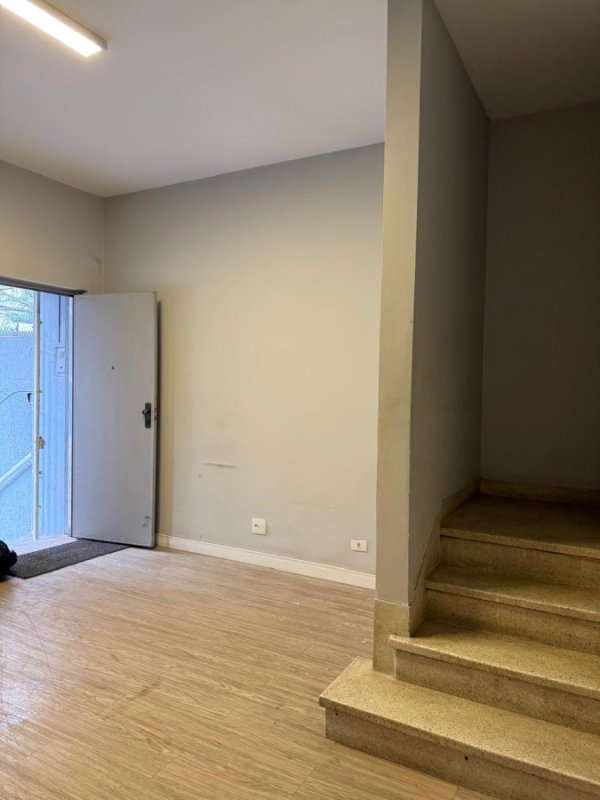 Casa à locação no bairro Vila Clementino em São Paulo/SP | 180m² | Oportunidade